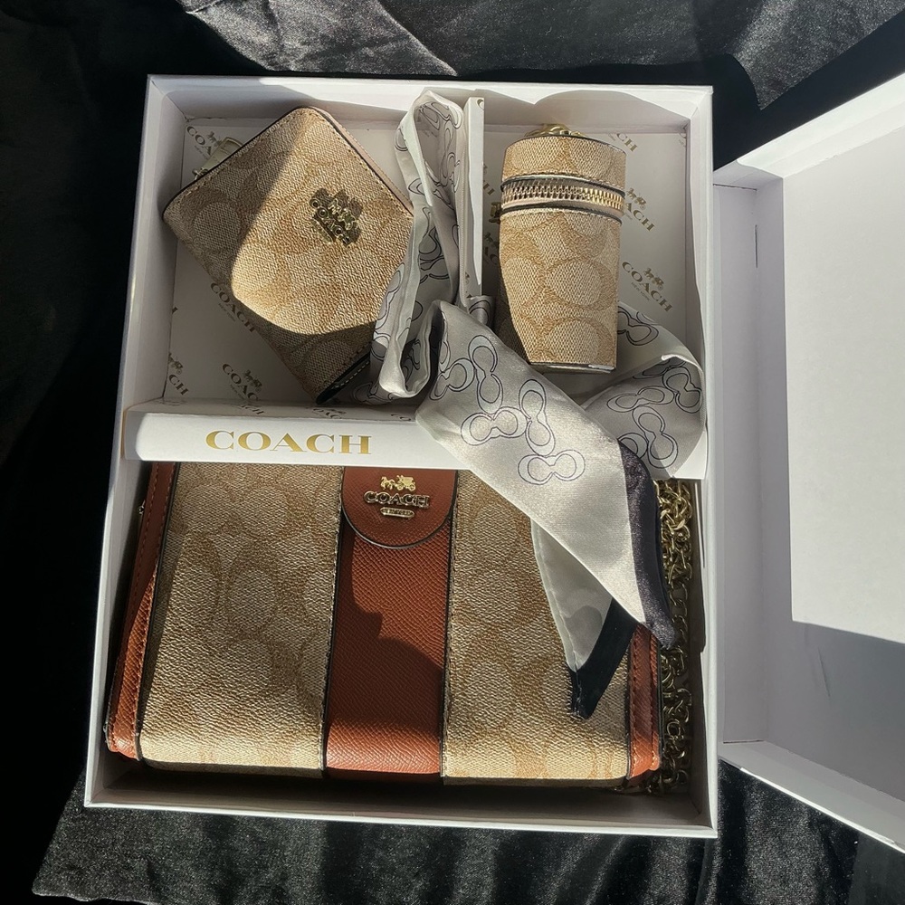 Coach Beige and Brown Signature Canvas Crossbody Set with Accessories - Picture 1 of 1